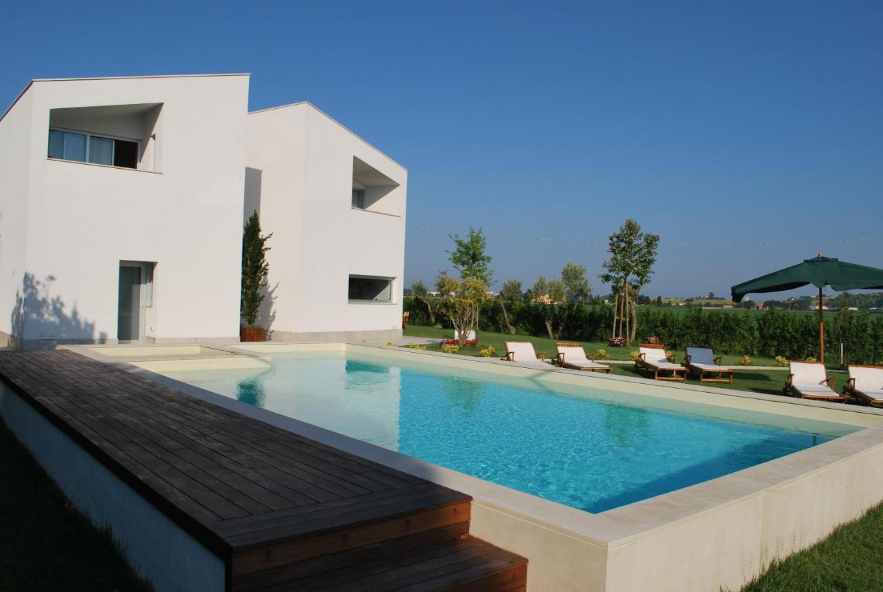 Ortopi Country Canapa House Porto Recanati Eksteriør bilde